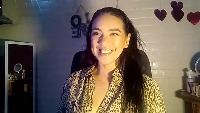 MiiaVelasquez online show from April 22, 4:59 am