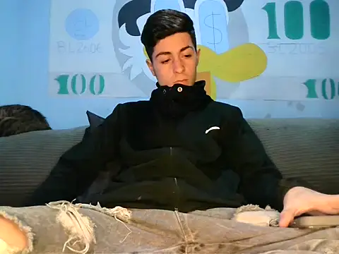 Snapshot of Newbrian20 chatting on September 26, 9:52 pm Newbrian20 online show from September 26, 9:52 pm