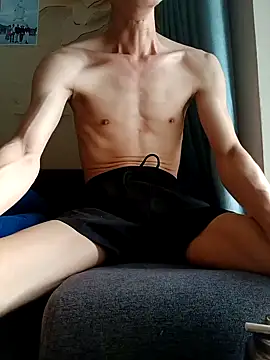 boyhi199x online show from October 13, 1:16 am