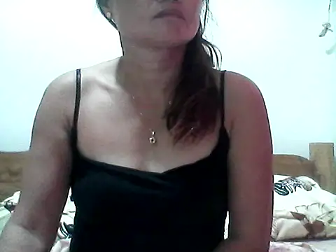 nathalie0045 online show from September 22, 8:00 pm