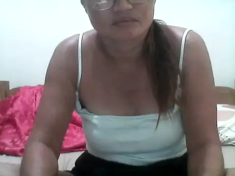 Snapshot of nathalie0045 chatting on July 20, 11:18 pm nathalie0045 online show from July 20, 11:18 pm