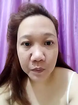 Snapshot of GorgeousPinay69 chatting on June 13, 4:38 pm GorgeousPinay69 online show from June 13, 4:38 pm