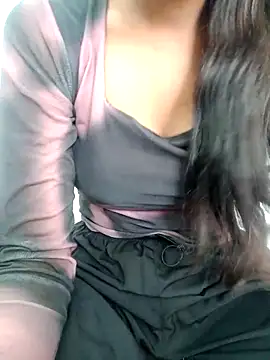 Snapshot of cute_parii_ chatting on October 1, 10:10 am cute parii  online show from October 1, 10:10 am