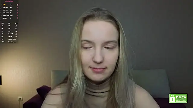 Snapshot of HongTomczak chatting on May 11, 7:36 am HongTomczak online show from May 11, 7:36 am