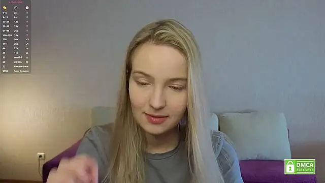Snapshot of HongTomczak chatting on June 13, 7:50 am HongTomczak online show from June 13, 7:50 am