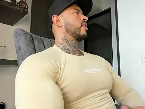 Michael Fame online show from March 11, 1:06 pm