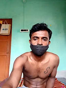 Snapshot of ShinuRoy chatting on September 25, 5:11 am ShinuRoy online show from September 25, 5:11 am