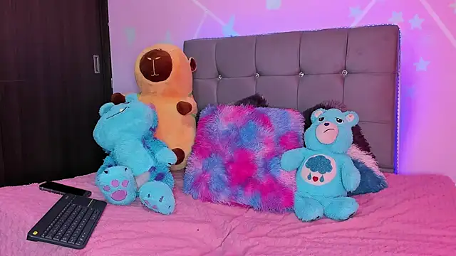 Snapshot of Playboy_Andersex chatting on September 21, 6:09 pm Playboy Andersex online show from September 21, 6:09 pm