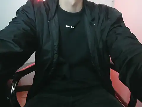 LiamMason online show from December 1, 2:49 am