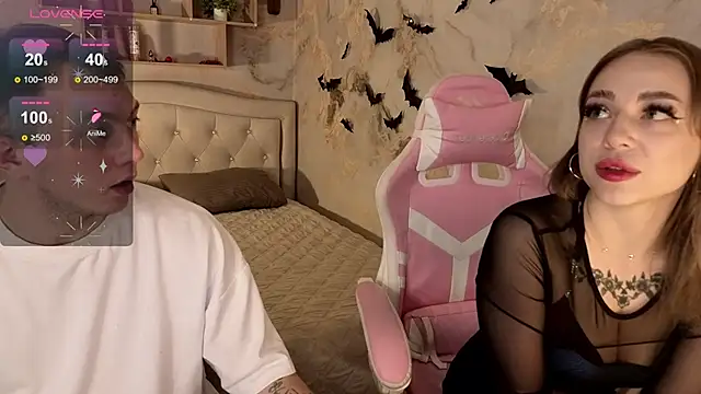 Crystal-Nuts online show from December 14, 11:20 pm