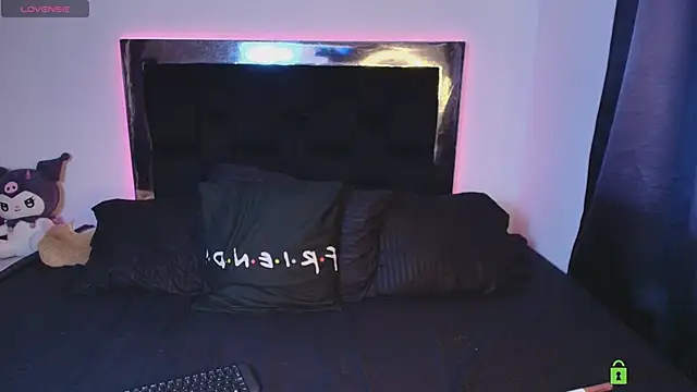 madisonwalkeeer online show from February 1, 7:56 pm