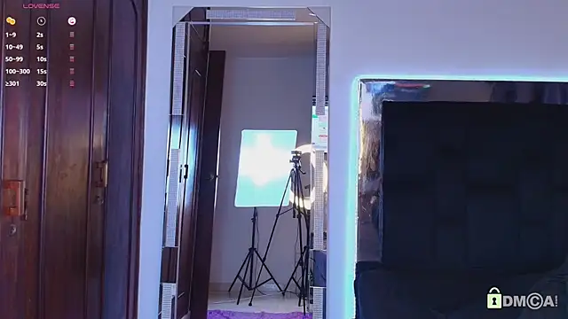 madisonwalkeeer online show from March 31, 11:38 pm