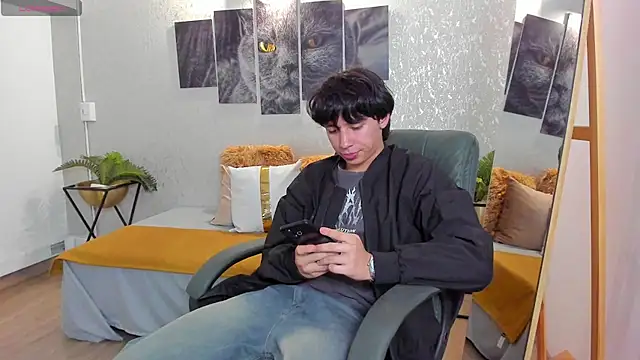 Tyler durten online show from December 14, 3:45 am