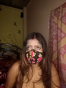 Love143A online show from December 3, 4:27 pm