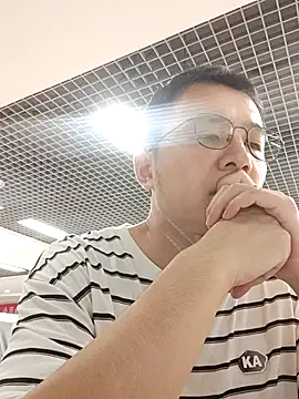 Snapshot of nnnnnan9527 chatting on September 11, 3:06 am nnnnnan9527 online show from September 11, 3:06 am