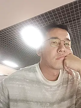 Snapshot of nnnnnan9527 chatting on September 29, 7:02 am nnnnnan9527 online show from September 29, 7:02 am