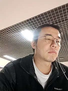 Snapshot of nnnnnan9527 chatting on December 5, 2:09 am nnnnnan9527 online show from December 5, 2:09 am