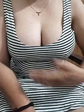 Snapshot of priya_hot_69 chatting on September 12, 6:41 pm priya hot 69 online show from September 12, 6:41 pm