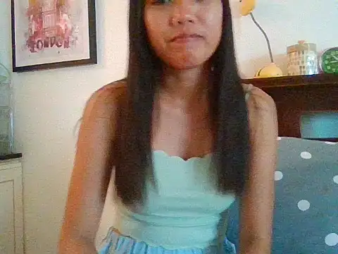 Snapshot of AnnewithanE chatting on September 30, 10:09 am AnnewithanE online show from September 30, 10:09 am