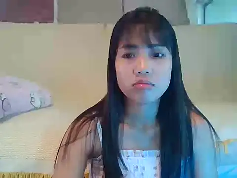 Snapshot of AnnewithanE chatting on October 13, 1:38 am AnnewithanE online show from October 13, 1:38 am