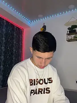 Snapshot of Alejandro_BigCock22 chatting on September 17, 3:30 am Alejandro BigCock22 online show from September 17, 3:30 am