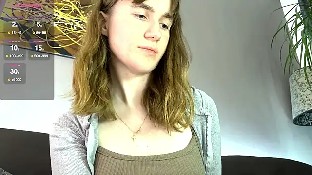 velina   online show from October 28, 6:32 pm