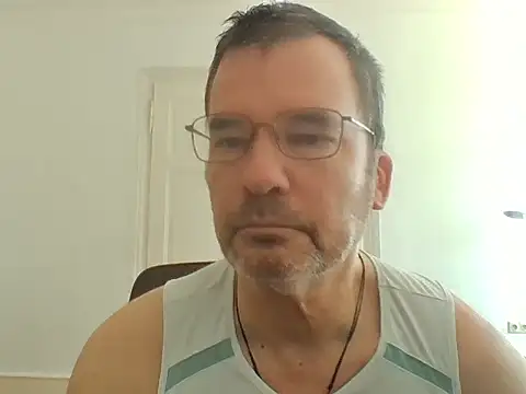 Snapshot of stallionrider88 chatting on April 6, 11:33 am stallionrider88 online show from April 6, 11:33 am