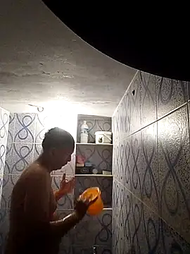 Snapshot of Nihaal17 chatting on October 11, 2:59 pm Nihaal17 online show from October 11, 2:59 pm