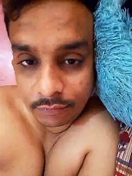 Snapshot of Nihaal17 chatting on October 15, 4:01 am Nihaal17 online show from October 15, 4:01 am