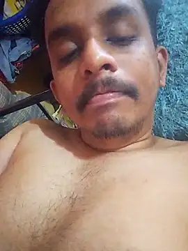 Snapshot of Nihaal17 chatting on October 27, 6:39 am Nihaal17 online show from October 27, 6:39 am