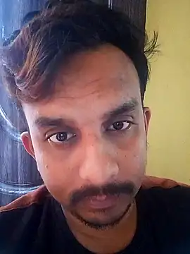 Snapshot of Nihaal17 chatting on November 4, 9:52 am Nihaal17 online show from November 4, 9:52 am