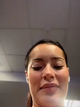 Snapshot of Risky_Workouts chatting on February 2, 8:57 am Risky Workouts online show from February 2, 8:57 am