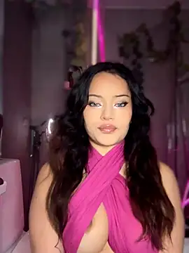 Snapshot of Risky_Workouts chatting on February 28, 10:11 pm Risky Workouts online show from February 28, 10:11 pm