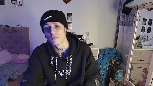 2cyboy  online show from October 8, 8:28 pm