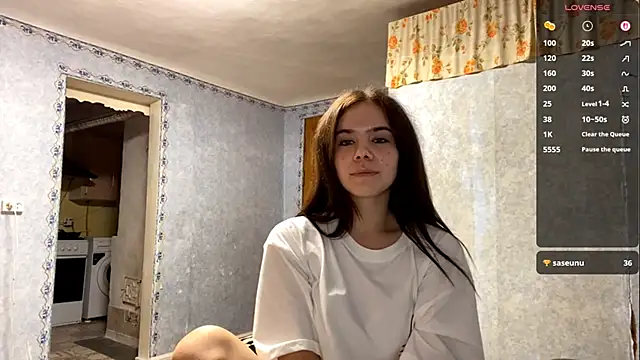 Lia rise online show from September 24, 4:10 pm