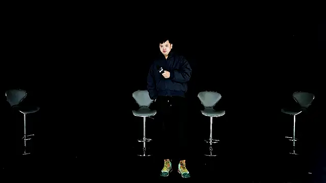 zhaTian-817 online show from March 9, 5:44 am