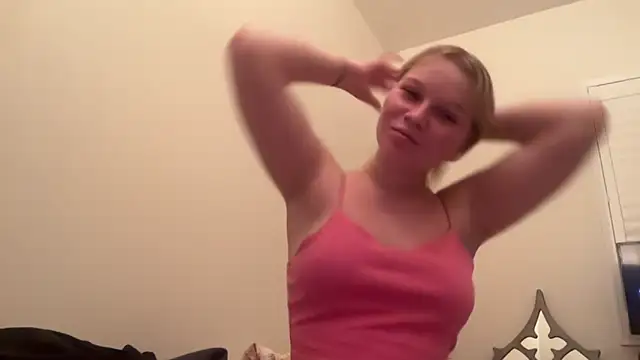 xoxokayy18 online show from October 23, 5:51 am