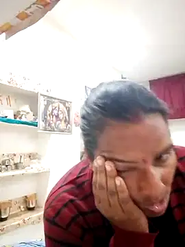 Suhani hot12 online show from January 6, 1:42 am