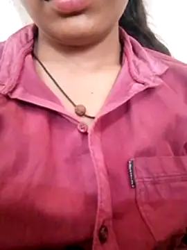 Snapshot of Suhani_hot12 chatting on May 25, 7:14 am Suhani hot12 online show from May 25, 7:14 am