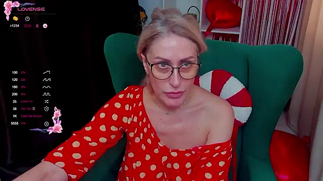 PamellaMurphy online show from February 20, 7:43 am