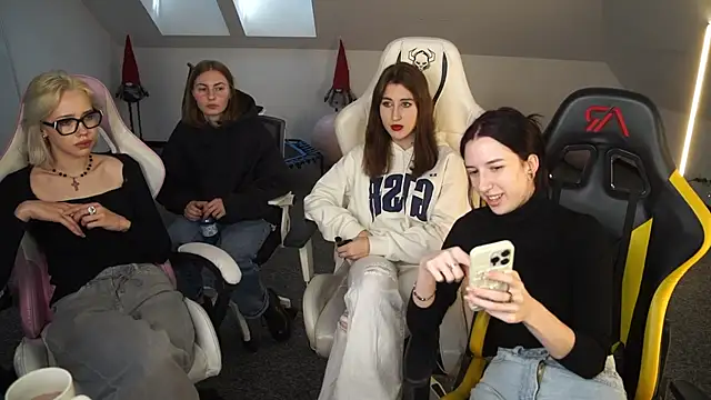  Lili 054 online show from October 14, 10:38 am