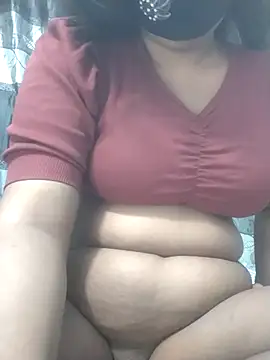 Snapshot of CutePriya59 chatting on May 4, 6:37 pm CutePriya59 online show from May 4, 6:37 pm