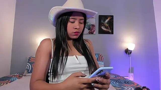 SophieW1 online show from November 5, 12:16 pm