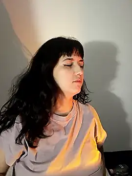 Jinx  x online show from January 9, 4:26 am