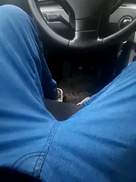 Mlody991112 online show from October 11, 3:32 pm