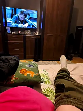 Mlody991112 online show from October 26, 7:09 pm