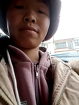 hera-00 online show from January 15, 2:16 am