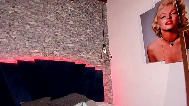 Emily Brown18 online show from April 23, 4:46 am