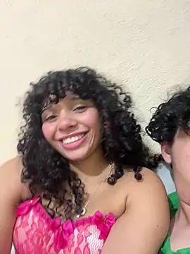 Snapshot of Casal-foda_braba chatting on June 4, 12:38 am Casal-foda braba online show from June 4, 12:38 am