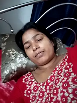 Snapshot of Hot-Jasmin chatting on June 6, 2:00 pm Hot-Jasmin online show from June 6, 2:00 pm